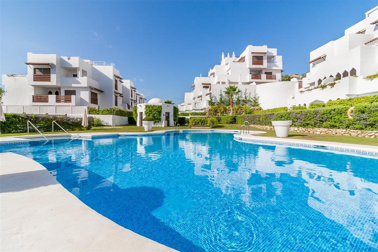Golf Hill Estepona Canovas المظهر الخارجي الصورة