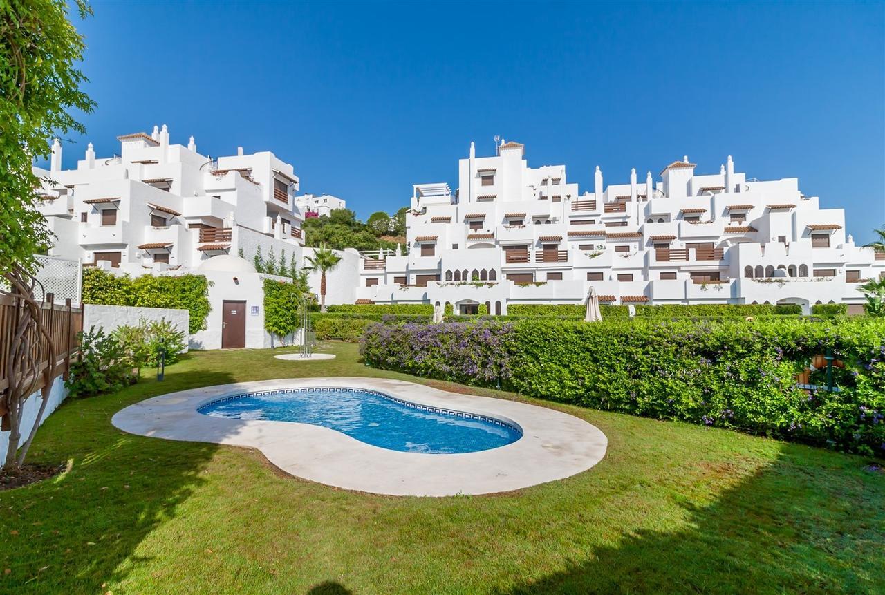 Golf Hill Estepona Canovas المظهر الخارجي الصورة