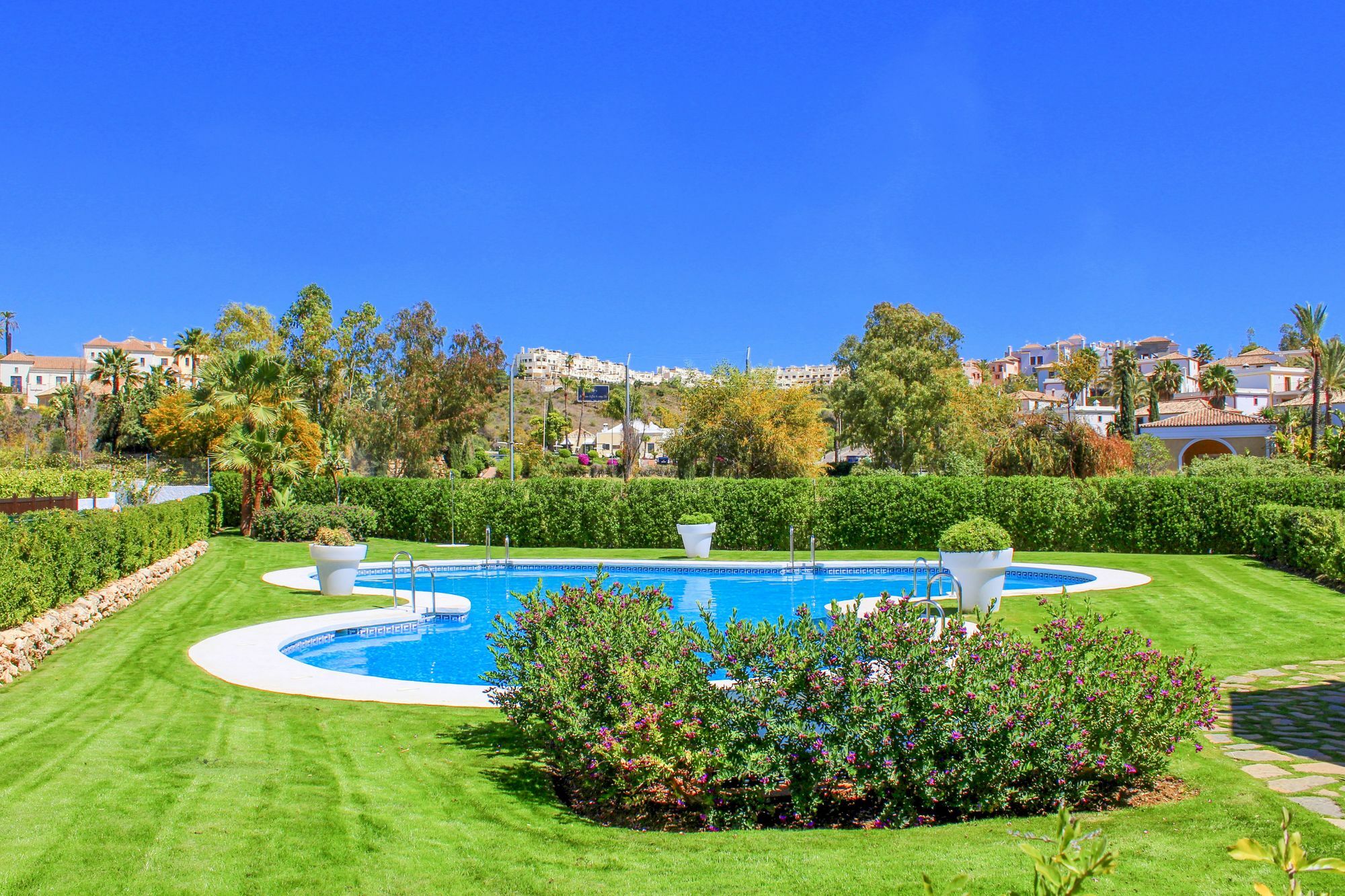 Golf Hill Estepona Canovas المظهر الخارجي الصورة
